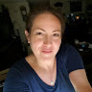 Meet your Posher, Elisa